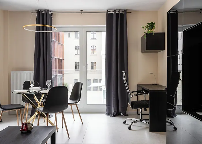 Appartamento Rentplanet - Ksiecia Witolda Breslavia